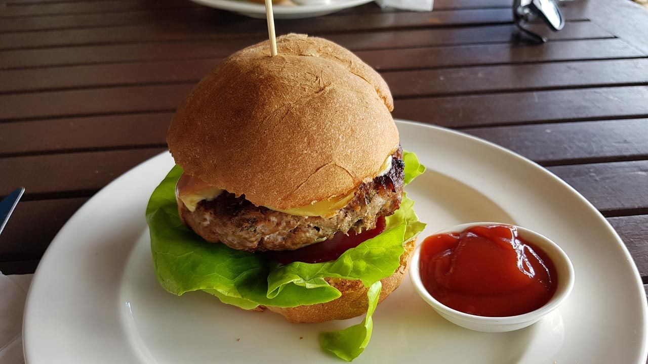 burgerhideaway