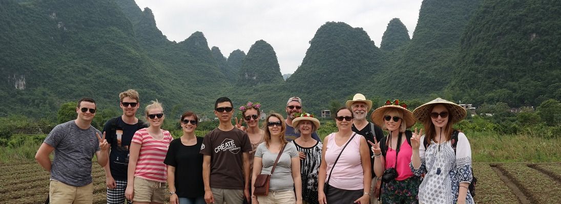 Risåkrene i Yangshuo til fots